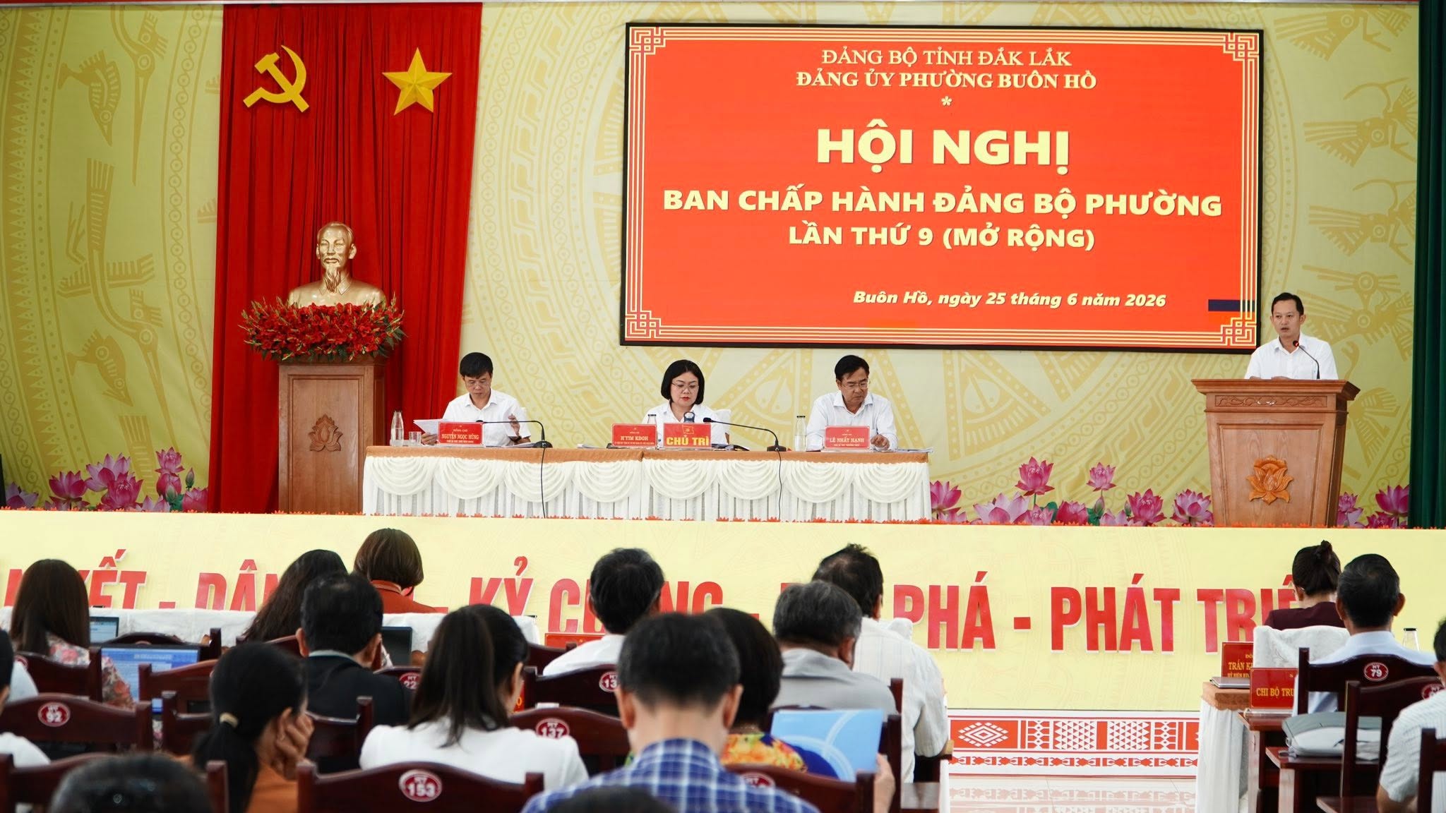Hội nghị Ban Chấp hành Đảng bộ phường Buôn Hồ lần thứ 9 (mở rộng)